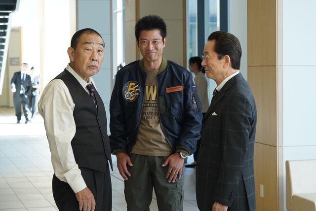 特命係＆警察官になった“少年Ａ”が事件を追う！「相棒season23」第1話（11枚目）