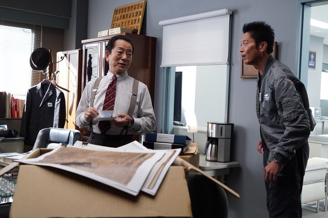 特命係＆警察官になった“少年Ａ”が事件を追う！「相棒season23」第1話（14枚目）