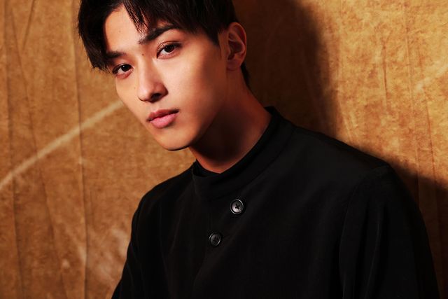 横浜流星、実は地味顔を自認!?『ヴィレッジ』撮り下ろしカット<12枚>:フォトギャラリー