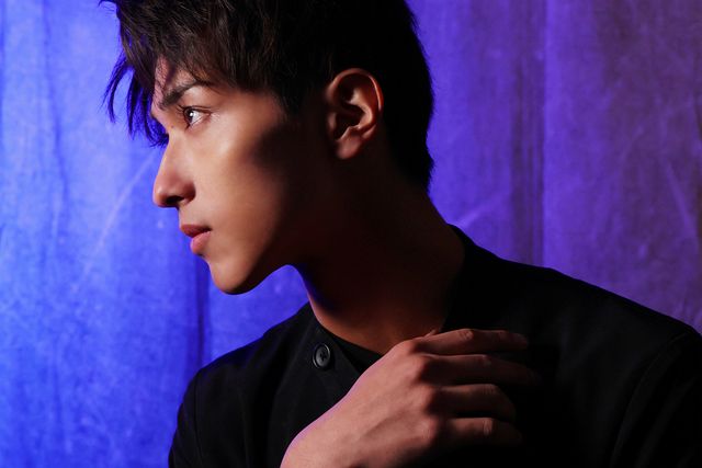 横浜流星、実は地味顔を自認!?『ヴィレッジ』撮り下ろしカット＜12枚＞（5枚目）