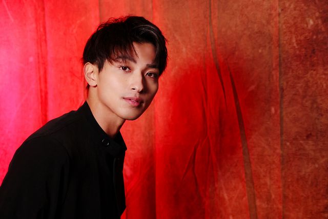 横浜流星、実は地味顔を自認!?『ヴィレッジ』撮り下ろしカット＜12枚＞（9枚目）