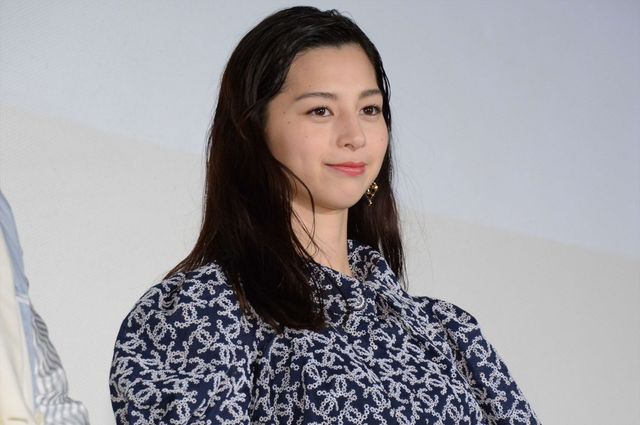 まさに美男美女！登坂広臣、中条あやみが映画『雪の華』公開記念舞台あいさつに登場（3枚目）