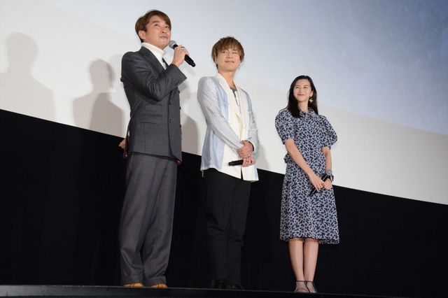 まさに美男美女！登坂広臣、中条あやみが映画『雪の華』公開記念舞台あいさつに登場（4枚目）