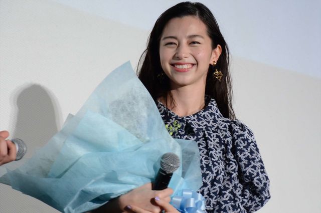 まさに美男美女！登坂広臣、中条あやみが映画『雪の華』公開記念舞台あいさつに登場（8枚目）