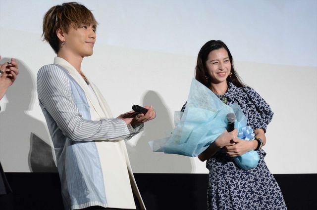 まさに美男美女！登坂広臣、中条あやみが映画『雪の華』公開記念舞台あいさつに登場（9枚目）