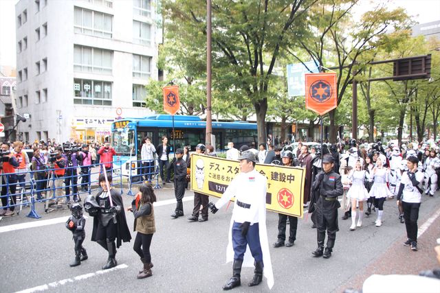 福くん、そっくり弟とミニ”ダース・ベイダー”で参加！「カワサキ ハロウィン 2016」の『スター・ウォーズ』パレードに170名　画像ギャラリー（33枚目）