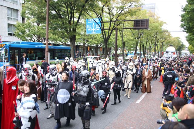 福くん、そっくり弟とミニ”ダース・ベイダー”で参加！「カワサキ ハロウィン 2016」の『スター・ウォーズ』パレードに170名　画像ギャラリー（36枚目）