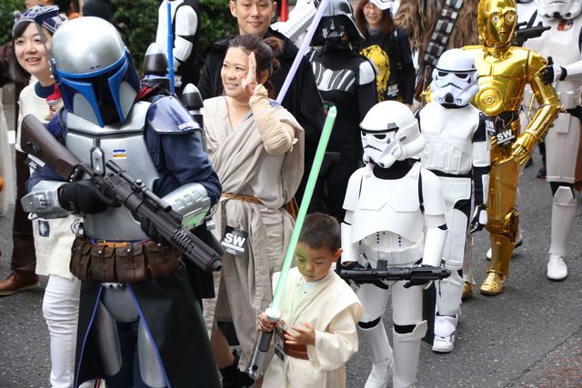 福くん、そっくり弟とミニ”ダース・ベイダー”で参加！「カワサキ ハロウィン 2016」の『スター・ウォーズ』パレードに170名　画像ギャラリー（42枚目）