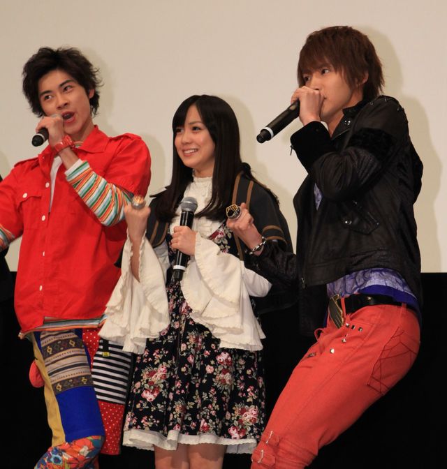 映画『仮面ライダー×仮面ライダー ウィザード＆フォーゼ MOVIE大戦アルティメイタム』初日舞台あいさつ（3枚目）