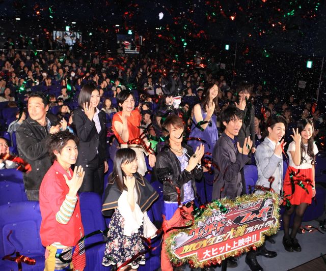 映画『仮面ライダー×仮面ライダー ウィザード＆フォーゼ MOVIE大戦アルティメイタム』初日舞台あいさつ（8枚目）