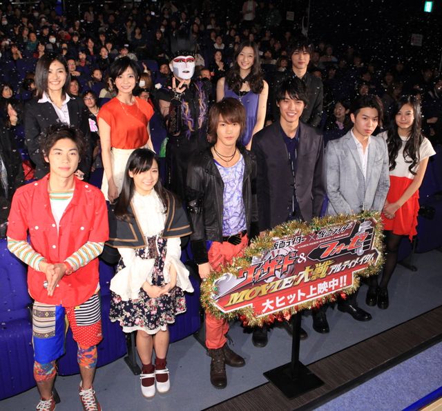 映画『仮面ライダー×仮面ライダー ウィザード＆フォーゼ MOVIE大戦アルティメイタム』初日舞台あいさつ（11枚目）