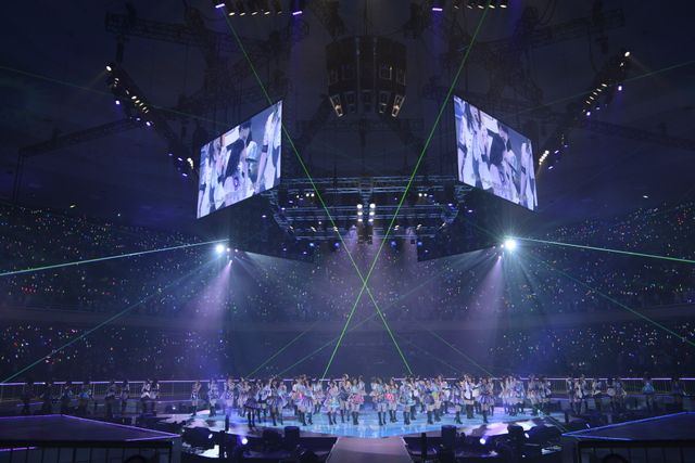 「AKB48グループ臨時総会～白黒つけようじゃないか!～」フォトギャラリー（15枚目）