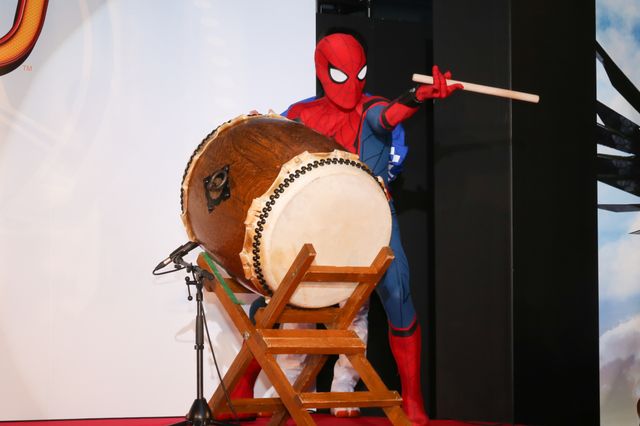 トム・ホランドが和太鼓に挑戦！『スパイダーマン：ホームカミング』ジャパンプレミアイベント（24枚目）