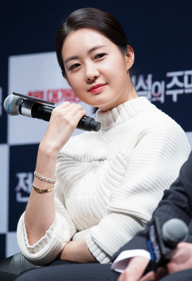 韓国で“国民の夫”と人気のユ・ジュンサン　現場での優しさにイ・ヨウォンも納得＜韓国JPICTURES＞（3枚目）