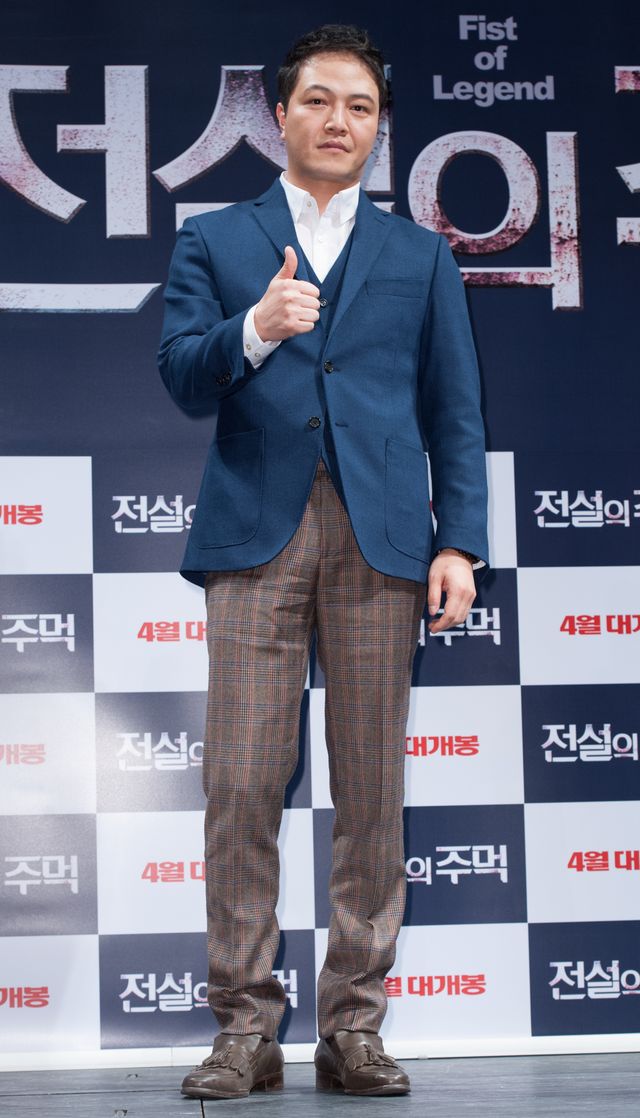 韓国で“国民の夫”と人気のユ・ジュンサン　現場での優しさにイ・ヨウォンも納得＜韓国JPICTURES＞（5枚目）