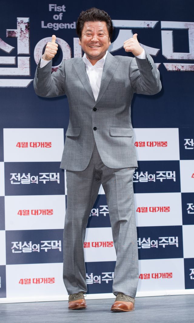 韓国で“国民の夫”と人気のユ・ジュンサン　現場での優しさにイ・ヨウォンも納得＜韓国JPICTURES＞（7枚目）