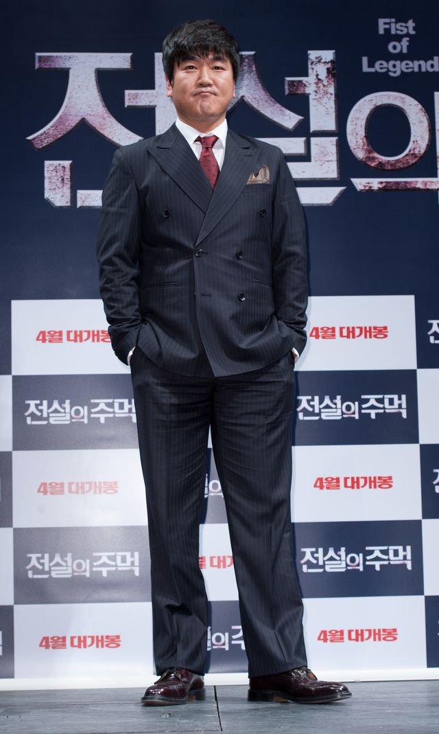 韓国で“国民の夫”と人気のユ・ジュンサン　現場での優しさにイ・ヨウォンも納得＜韓国JPICTURES＞（8枚目）