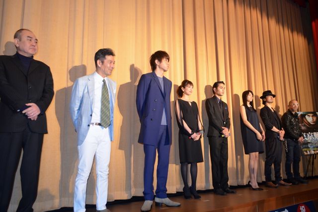 『東京難民』初日舞台あいさつフォトギャラリー（2枚目）