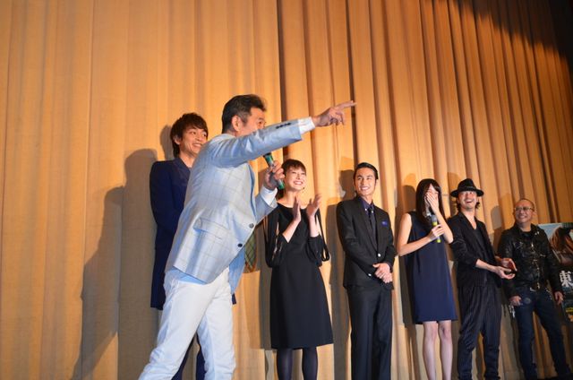 『東京難民』初日舞台あいさつフォトギャラリー（15枚目）