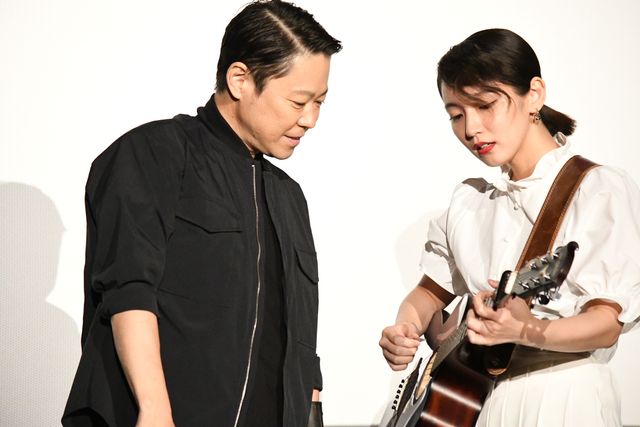 吉岡里帆、人生初ライブに大興奮！映画『音量を上げろタコ！なに歌ってんのか全然わかんねぇんだよ!!』一夜限りのライブイベント（4枚目）