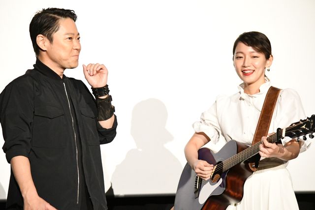 吉岡里帆、人生初ライブに大興奮！映画『音量を上げろタコ！なに歌ってんのか全然わかんねぇんだよ!!』一夜限りのライブイベント（5枚目）