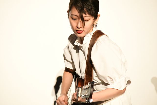 吉岡里帆、人生初ライブに大興奮！映画『音量を上げろタコ！なに歌ってんのか全然わかんねぇんだよ!!』一夜限りのライブイベント（21枚目）