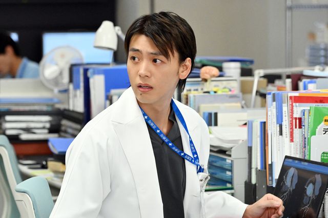 タイムリミットは30分!?「ブラックペアン2」【第3話場面写真】（6枚目）