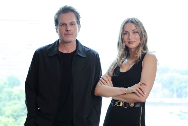 圧倒的な美しさ！来日したアナ・デ・アルマス撮り下ろし（22枚目）