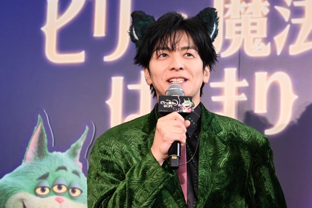 生田斗真、畑芽育の“魔法”で大釜から登場『ビリーと魔法のはじまり』ハロウィンイベント（8枚目）