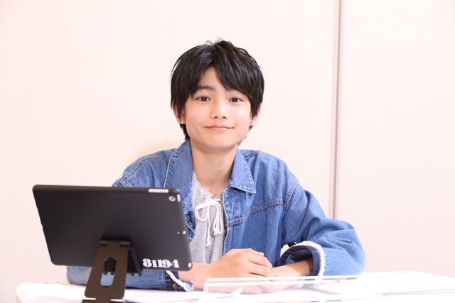 浜辺美波、透明感がすごい！『約束のネバーランド』映画完成記念オンライン祭り：フォトギャラリー