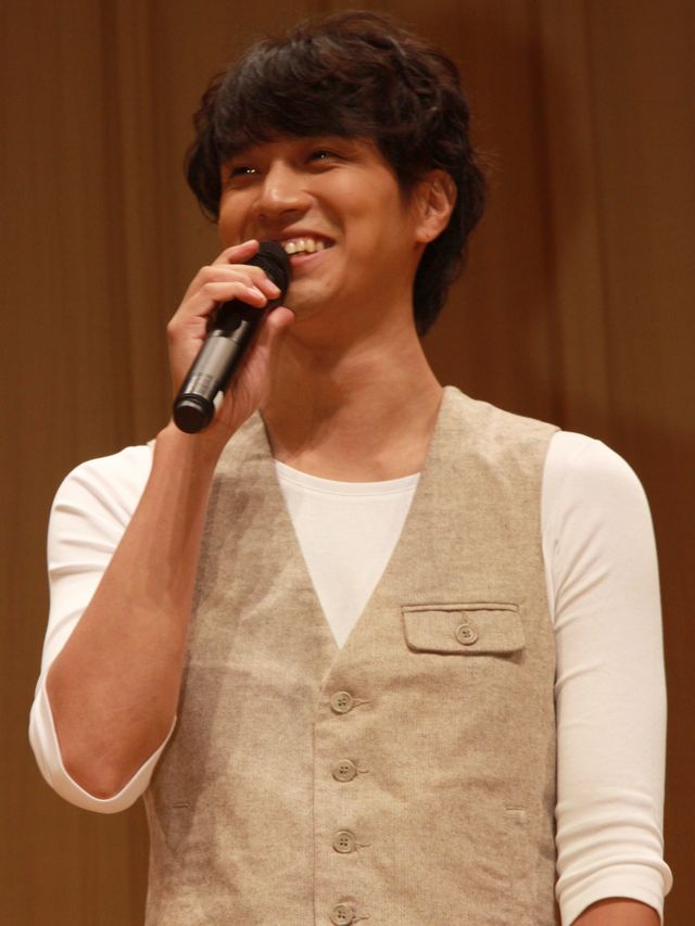 銭湯にタイムスリップするラブコメ映画が完成!!　元仮面ライダー俳優たちが裸の付き合いで和気あいあい!!　画像ギャラリー（5枚目）