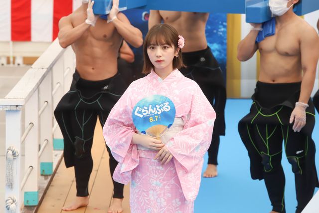 与田祐希、朝比奈彩、小倉優香、石川恋が浴衣姿で登場！竜星涼＆犬飼貴丈『ぐらんぶる』イベント（3枚目）