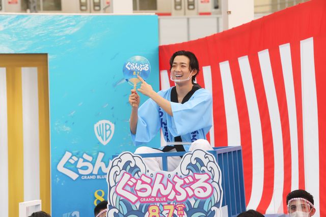 与田祐希、朝比奈彩、小倉優香、石川恋が浴衣姿で登場！竜星涼＆犬飼貴丈『ぐらんぶる』イベント（7枚目）