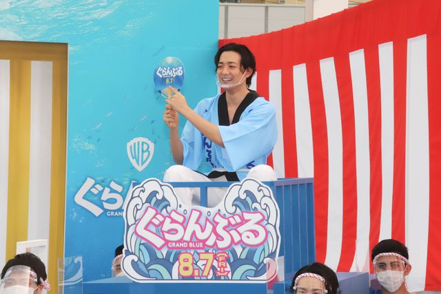 与田祐希、朝比奈彩、小倉優香、石川恋が浴衣姿で登場！竜星涼＆犬飼貴丈『ぐらんぶる』イベント（21枚目）