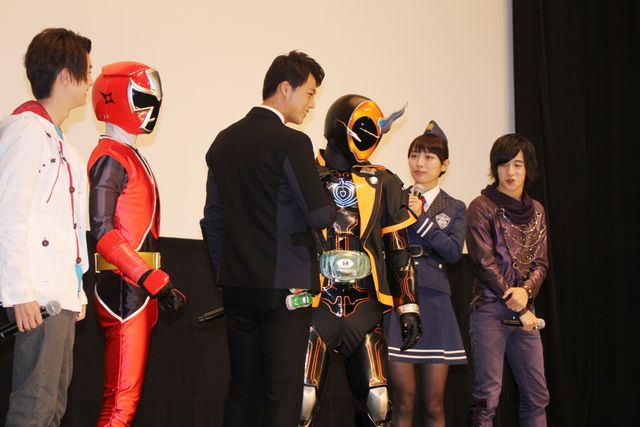 新仮面ライダーゴーストはかなり光る？フォトギャラリー（2枚目）