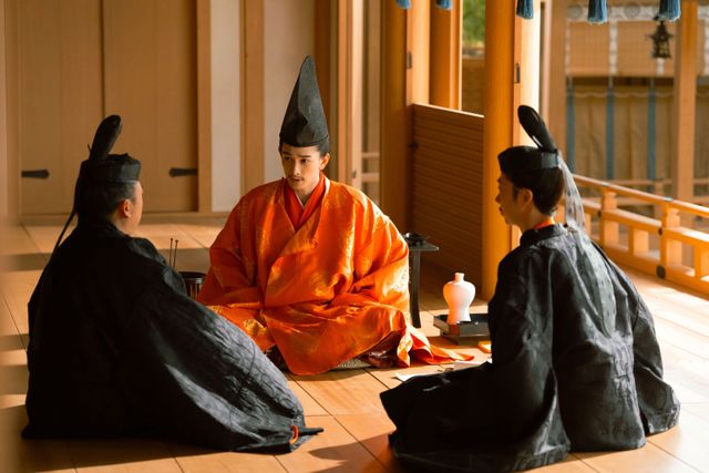 町田啓太＆金田哲、秋山竜次に笑いをこらえるのに必死！「光る君へ」第31回場面写真（9枚目）