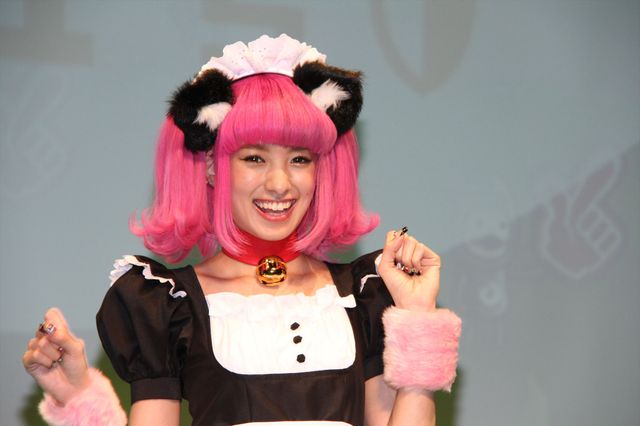 アッキーナ、クリスマスプレゼントに「悩み中」　画像ギャラリー（5枚目）