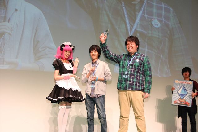 アッキーナ、クリスマスプレゼントに「悩み中」　画像ギャラリー（11枚目）