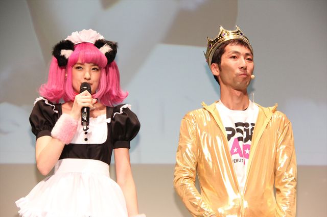 アッキーナ、クリスマスプレゼントに「悩み中」　画像ギャラリー（13枚目）