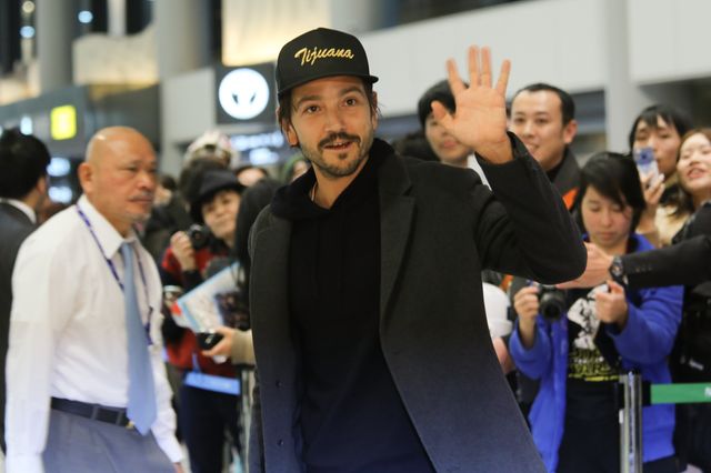 『スター・ウォーズ』イケメンラテン俳優が来日！フォトギャラリー：フォトギャラリー