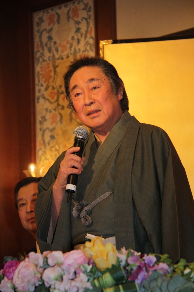 尾上菊之助会見写真ギャラリー（4枚目）