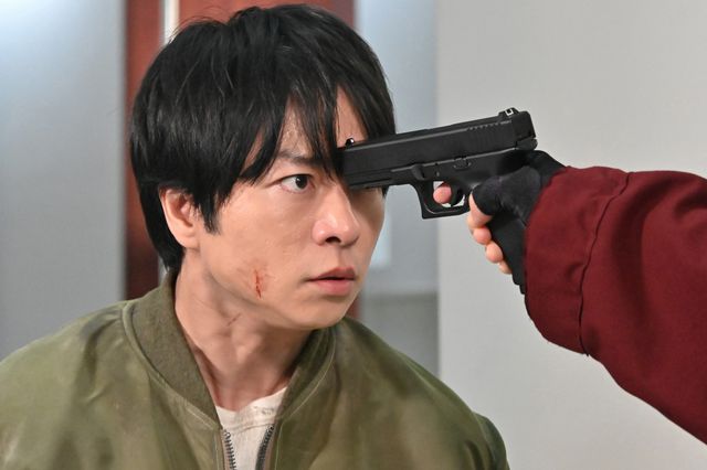 嘘だろ…「新空港占拠」初回からまさかの裏切り　第1話場面写真【ネタバレあり】：フォトギャラリー