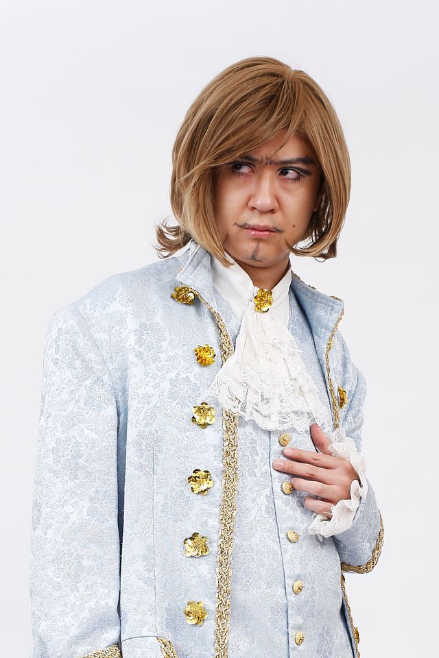 杉田智和「ベルばら」フェルゼンになりきり!フォトギャラリー