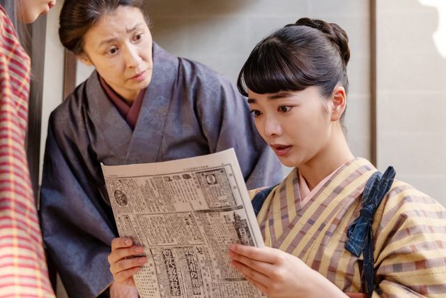 【画像8枚】朝ドラ「風、薫る」りん（見上愛）が直美（上坂樹里）を支えて…第109回場面写真（3枚目）