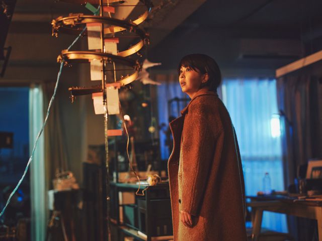 松たか子＆松村北斗、切なさあふれる『ファーストキス 1ST KISS』場面写真＜11枚＞（6枚目）