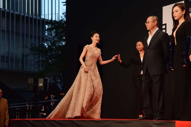 華やか！レッドカーペットに豪華ゲストが登場！（12枚目）