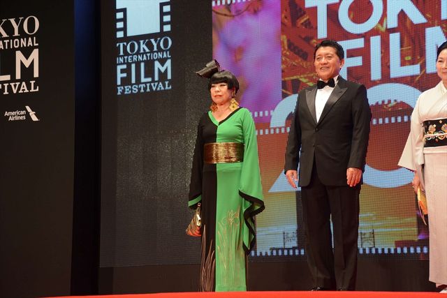 華やか！レッドカーペットに豪華ゲストが登場！（18枚目）