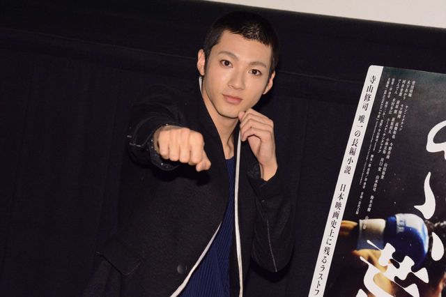 山田裕貴、丸刈りで登場！（2枚目）