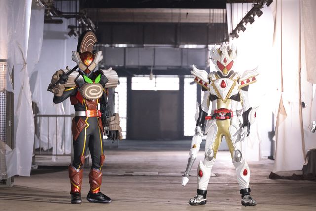 闇菓子を手にいれるラーゲ9…「仮面ライダーガヴ」第16話場面カット（5枚目）