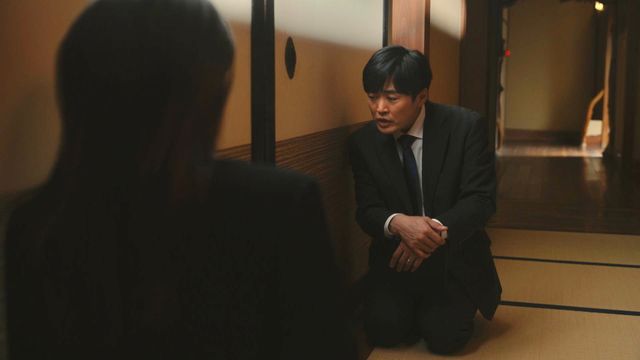 半沢直樹役の正体は劇団ひとり！「花咲舞が黙ってない」場面写真（5枚目）